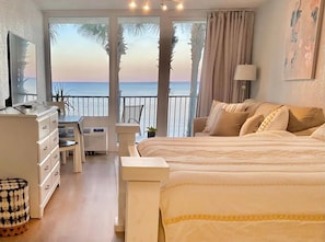 Condo, 1 cama Queen e sofá-cama (Bayside Inn 6282)