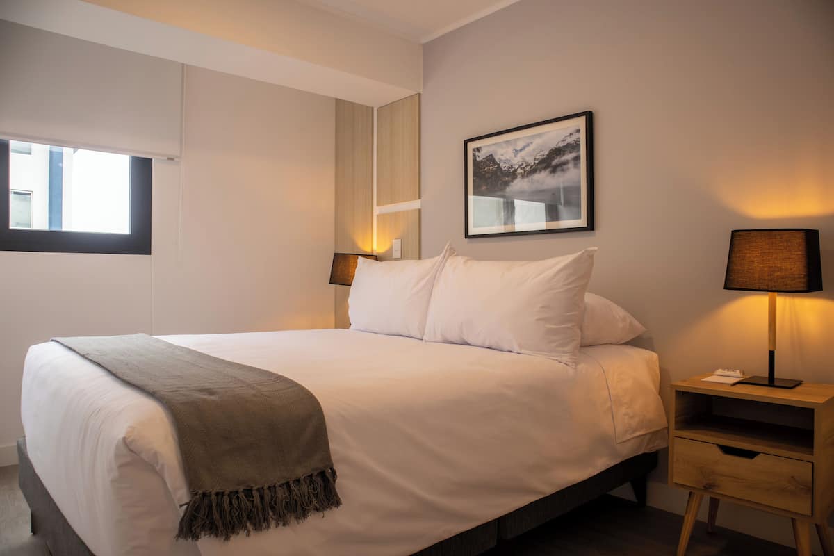 Apartment | 1 Schlafzimmer, Bügeleisen/Bügelbrett, kostenloses WLAN, Bettwäsche