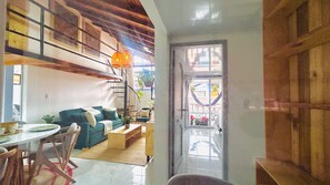 Luxury-Doppelzimmer | Wohnbereich | Flachbildfernseher