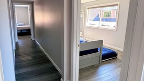 3 chambres, fer et planche à repasser, Wi-Fi gratuit, draps fournis