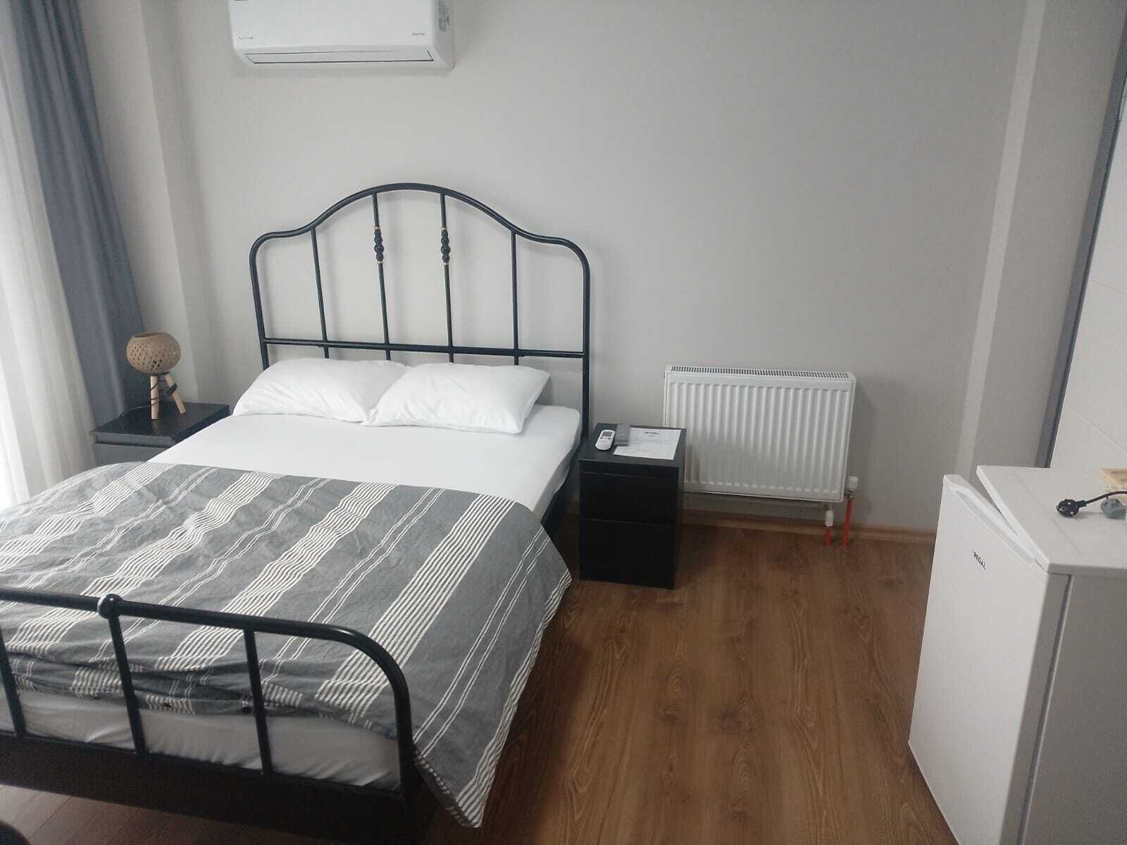 Soundproofing, free WiFi