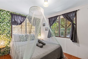 5 bedrooms, WiFi