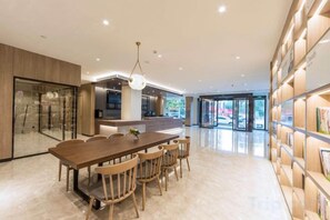 Lobby - HanTing Premium Hotel (Linfen Gulou West Street Ancient City Wall) (Linfen)