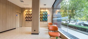 HanTing Premium Hotel (Linfen Gulou West Street Wanda Plaza)