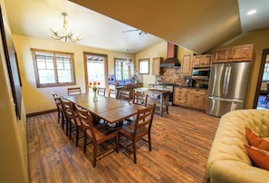 Apartment, 2 Bedrooms, Balcony, Mountain View | Private kitchen | Fridge, microwave, oven, stovetop - Apgar Lookout Suites (West Glacier)