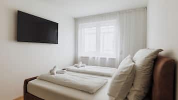 1 bedroom, iron/ironing board, WiFi, bed sheets
