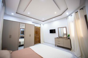 3 soverom, strykejern/-brett, wi-fi og sengetøy