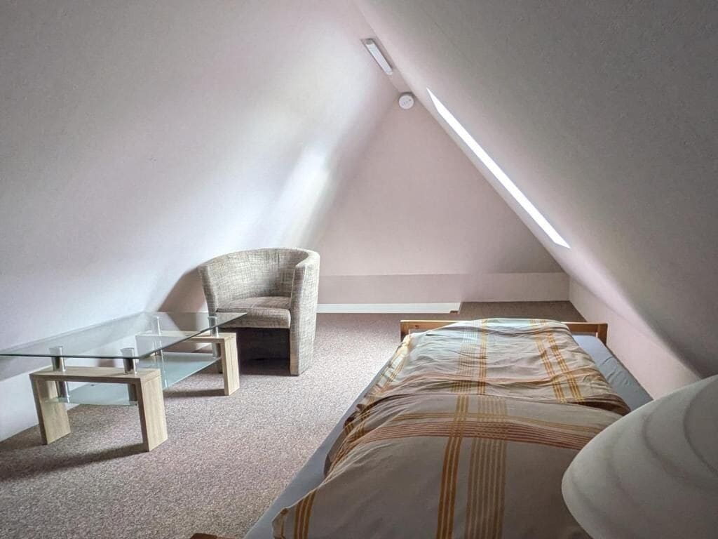 1 多间卧室、免费 WiFi、床单