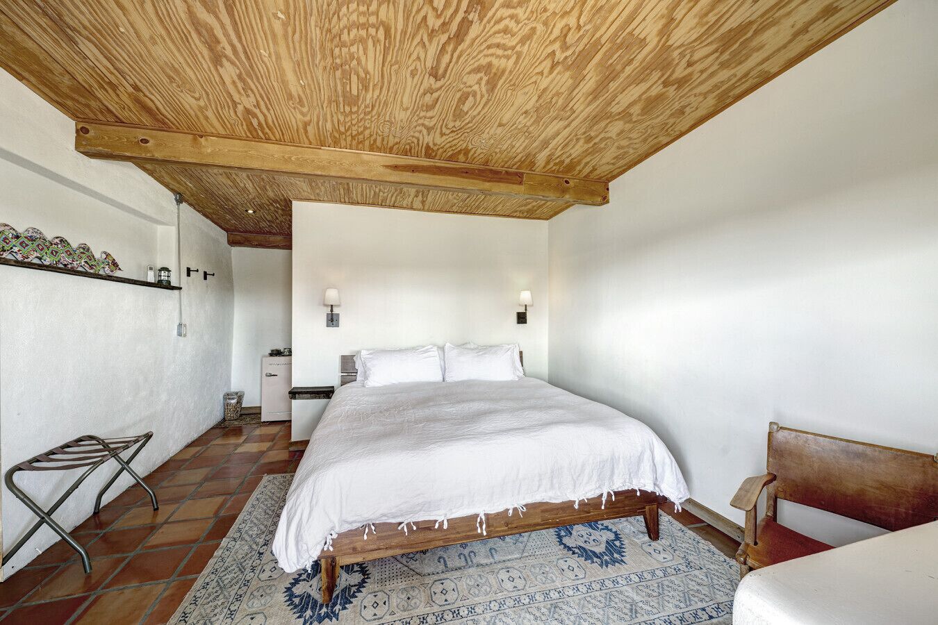 1 bedroom, desk, free WiFi, bed sheets