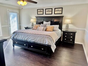 6 chambres, fer et planche à repasser, Wi-Fi, literie fournie