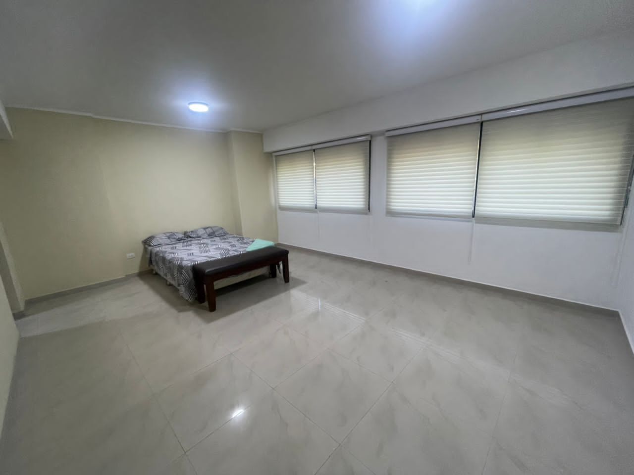 3 camere, Wi-Fi, lenzuola