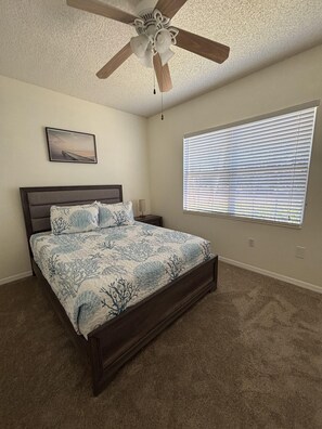3 bedrooms, iron/ironing board, free WiFi, bed sheets