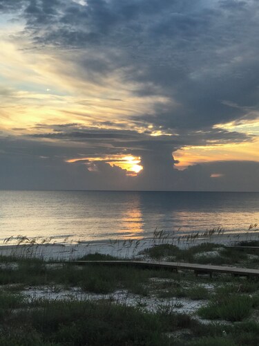 Sunset Sonata-SJB Oceanfront Townhome 3BR
Directly on the Beach