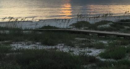 Sunset Sonata-SJB Oceanfront Townhome 3BR
Directly on the Beach