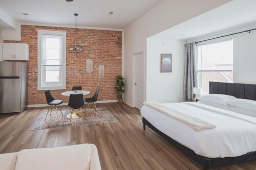 Sandringham house- Efficiency Suite