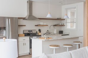 Imagen sin descripción, 4 de 70, botón