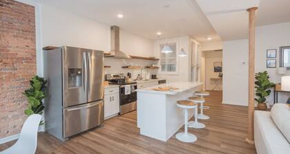 Buckingham Palace- one bedroom apartment