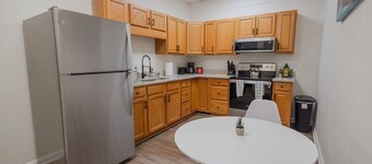 The Stylish Shelter- 2 bedroom apartment
