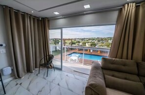 Interior - House in Riviera De Santa Cristina XIII (Paranapanema)