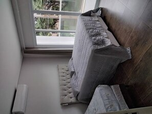 4 habitaciones, wifi y ropa de cama 