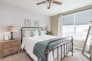 2 多间卧室、熨斗/熨衣板、免费 WiFi、床单