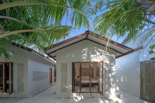 Superior Double Room, Beach View