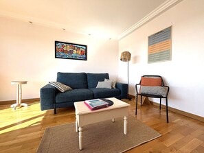 TV - Bénodet, TY COQ apartment for 4 people, beach and shops on foot (BENODET)