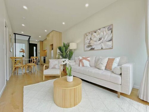 Modern 2-Bedroom Townhouse in Grey Lynn