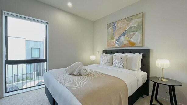 Unclassified image, 1 of 12, button - Modern 2-Bedroom Townhouse in Grey Lynn (Auckland)