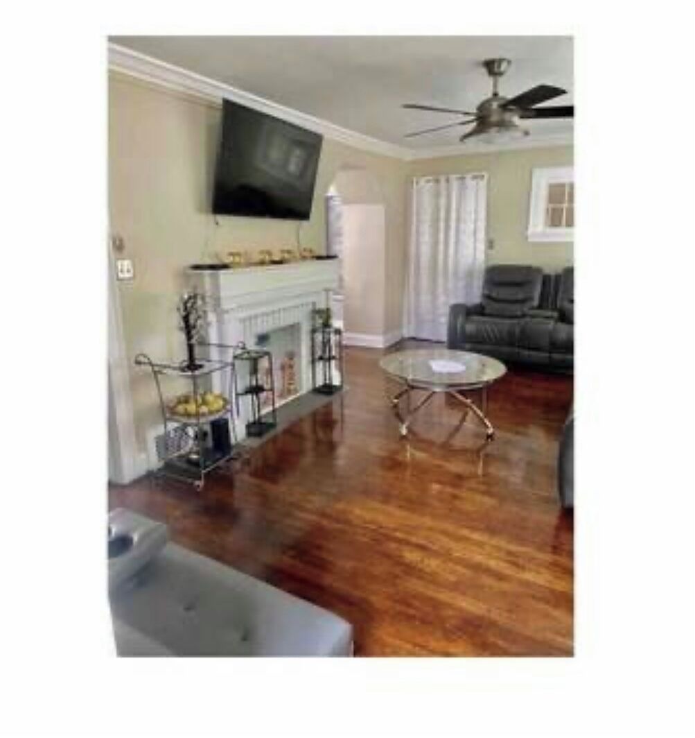 Spacious 5-bedroom House In Maple Heights - Macedonia, OH