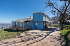 Exterior - Blue Legacy: Where Adventure & Relaxation Collide! (Abilene)