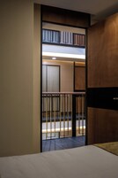 Caja de seguridad en la habitación, wifi gratis y ropa de cama