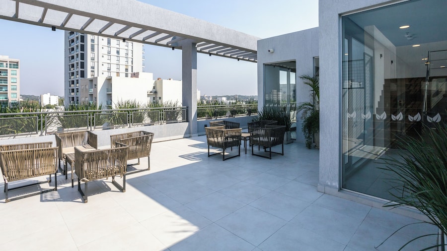 Hestia at Life Mariscal