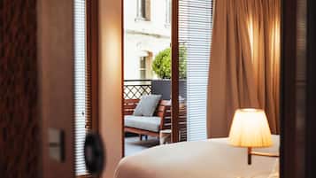 Chambre Deluxe, 1 trĂšs grand lit | Vue de la chambre