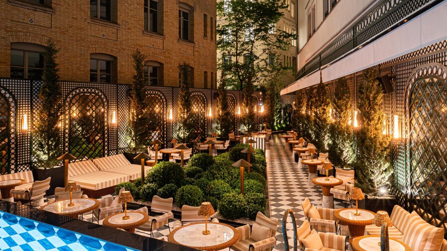 Sax Paris, LXR Hotels & Resorts