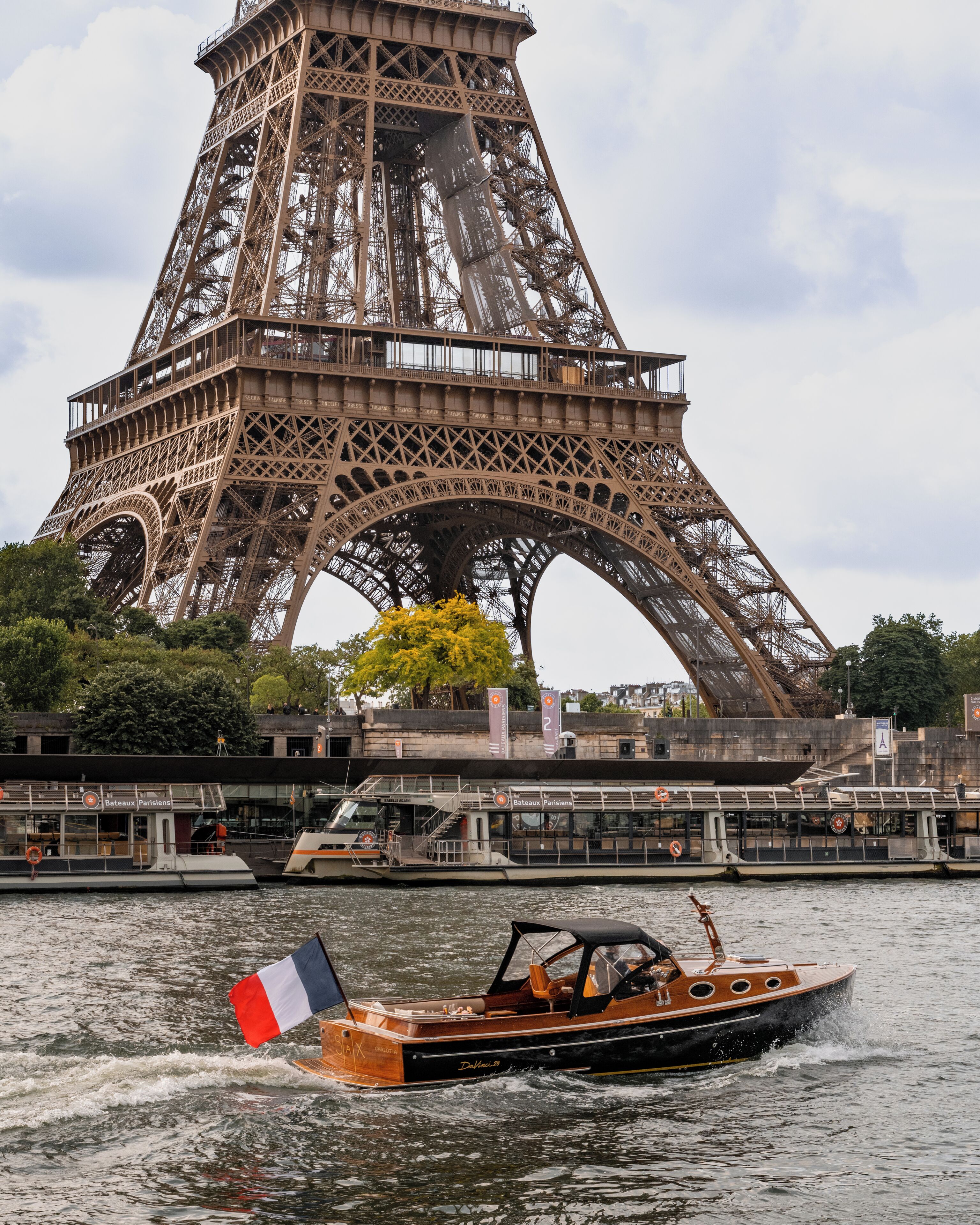 Photo - Sax Paris, LXR Hotels & Resorts