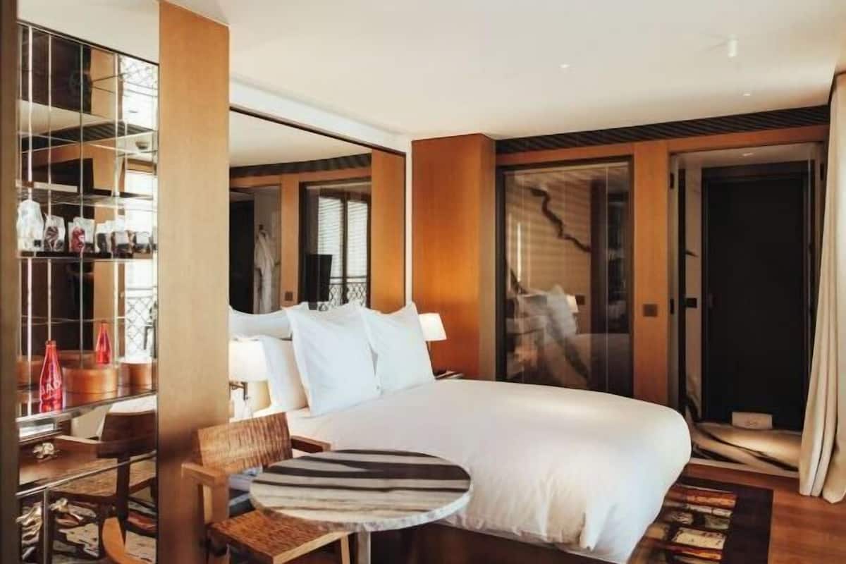 Literie de qualité supérieure, minibar, coffres-forts dans les chambres