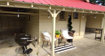 Charming 3-bedroom house with WiFi, and boat parking in peaceful Tiptonville