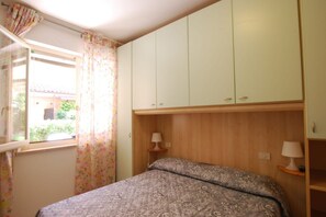 1 makuuhuone, vuodevaatteet