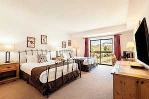 1 bedroom, desk, free WiFi, bed sheets
