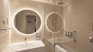 Dusche im Bad