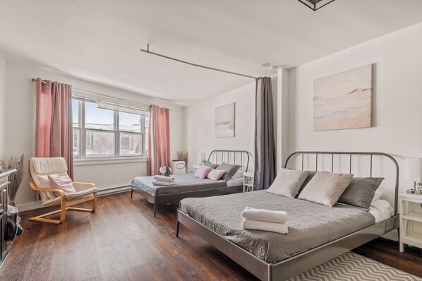 1 habitación, wifi y ropa de cama