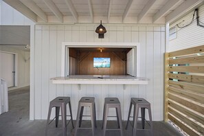 Interior - Charming 4-bedroom home on the channel in Cherry Grove (North Myrtle Beach)