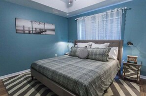 3 chambres, fer et planche à repasser, Wi-Fi gratuit, draps fournis