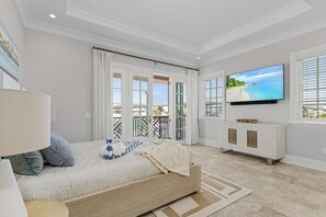 5 bedrooms, free WiFi, bed sheets