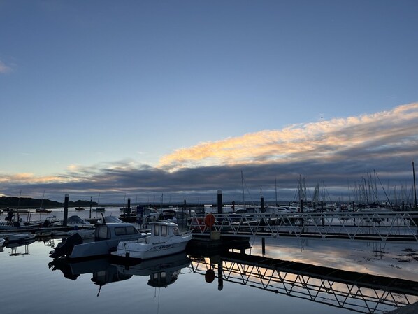 Marina/club náutico
