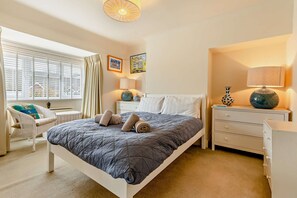 4 Schlafzimmer, Bügeleisen/Bügelbrett, WLAN, Bettwäsche