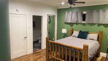 5 bedrooms, iron/ironing board, travel crib, WiFi