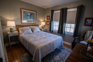 2 soverom, strykejern/-brett, wi-fi (inkludert) og sengetøy