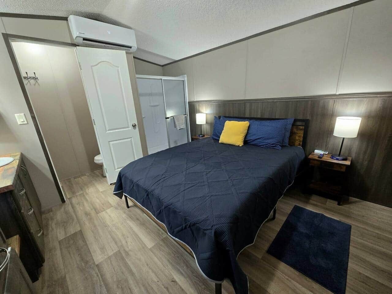 1 bedroom, desk, iron/ironing board, free WiFi